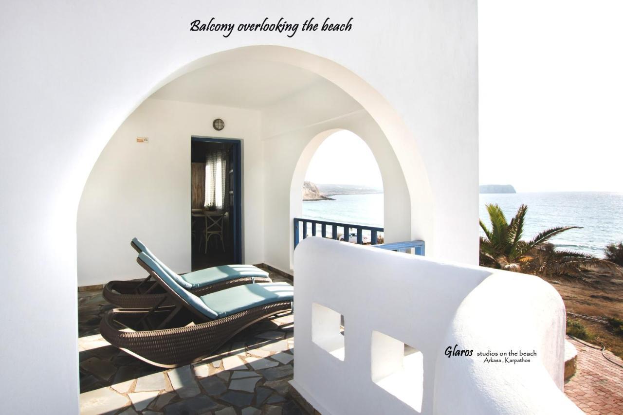 Appartamento Glaros Luxury Studio On The Beach Arkasa Esterno foto